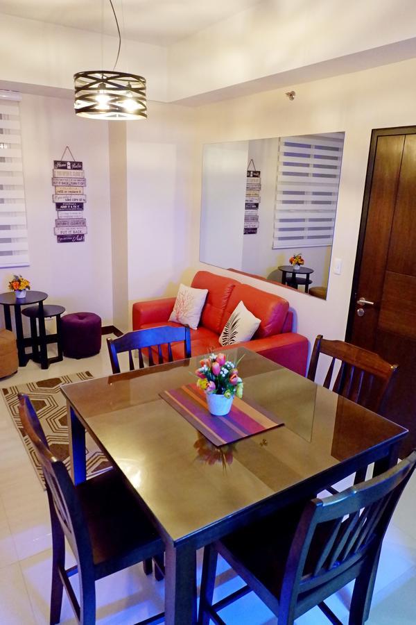 Travellers 101 Condo Near Manila Airport Exterior photo