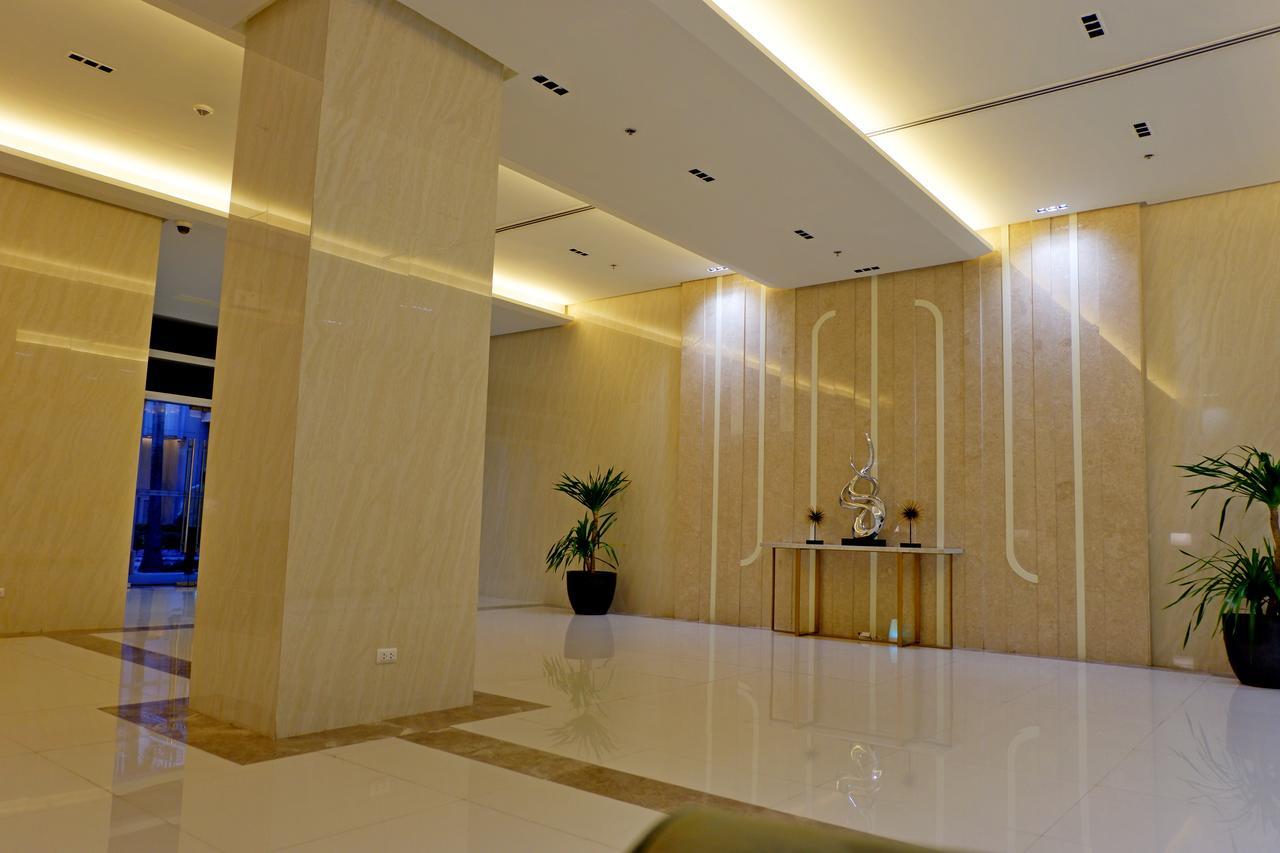Travellers 101 Condo Near Manila Airport Exterior photo